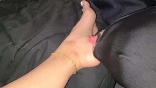 What's the name of this pornstar?