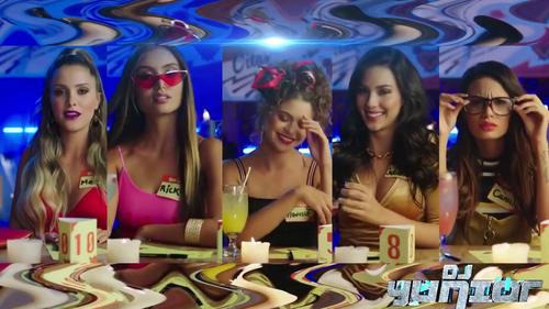 desconocidos mau y ricky mv  models name?