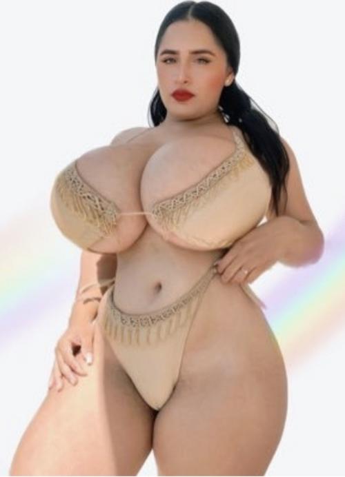 What's the name of this pornstar?