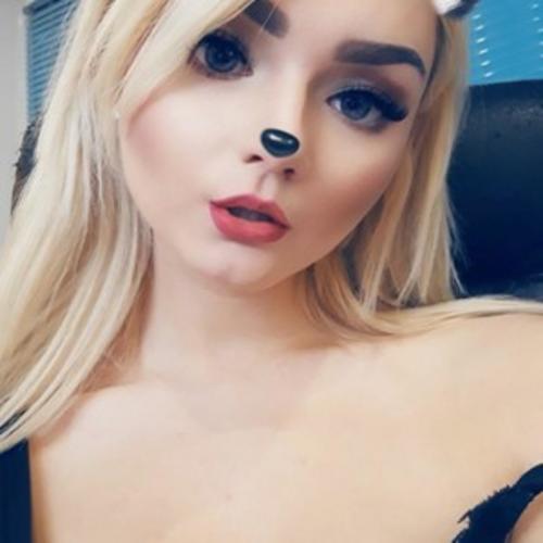 shes a camgirl in myfreecams under the names eroribarbiemeowmonicayeah havent seen her in a while