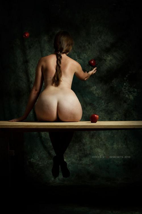 What's the name of this pornstar?