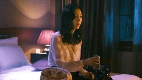 What's the name of this pornstar?