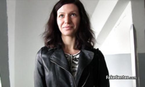 Her name: Arian Joy
PublicAgent Tourist fucks for money in public