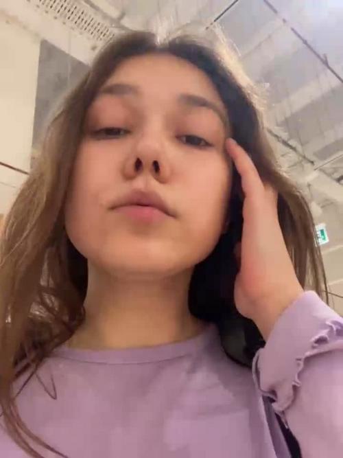 What's the name of this pornstar?