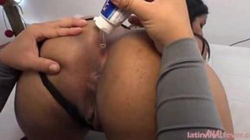 What's the name of this pornstar?