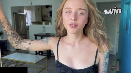 What's the name of this pornstar?