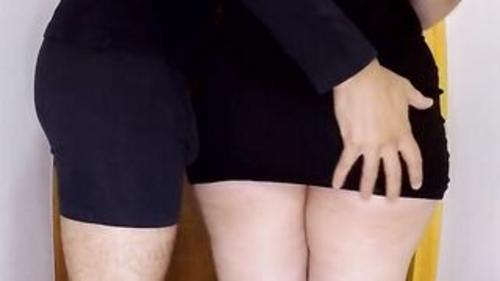 What's the name of this pornstar?