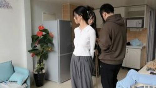 What's the name of this pornstar?