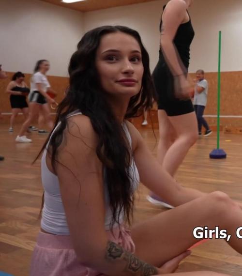 What's the name of this pornstar?