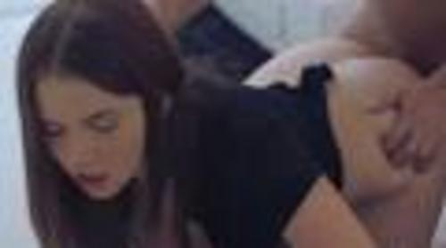 What's the name of this pornstar?
