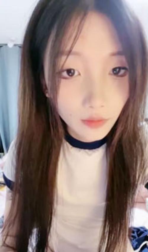 What's the name of this pornstar?