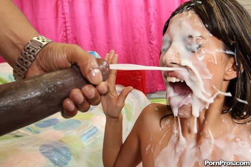 What's the name of this pornstar?