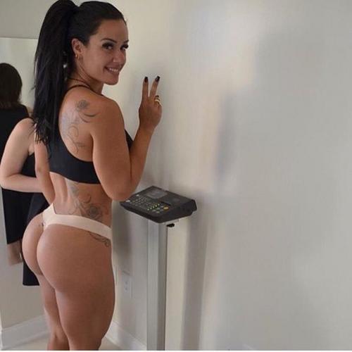 Sue Lasmar http://www.instagram.com/suelasmar/