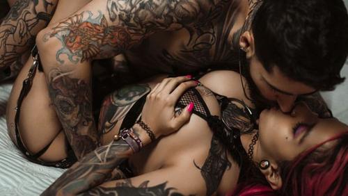 What's the name of this pornstar?