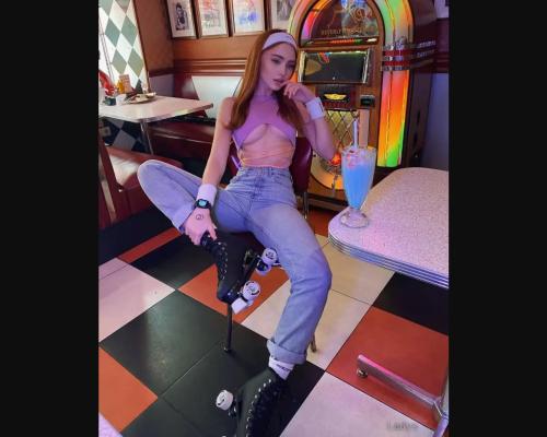 What's the name of this pornstar?