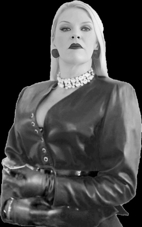 Helena Andersen ------------------
https://womensonice.tumblr.com/post/743130131616448512/helena-andersen
https://www.pinterest.com/ideas/helena-andersen/925165976795/