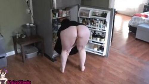 What's the name of this pornstar?