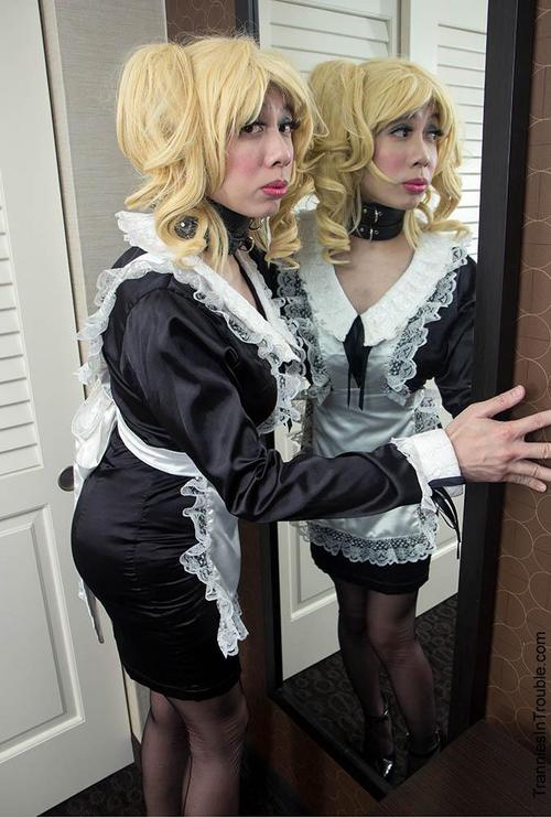 What's the name of this pornstar?