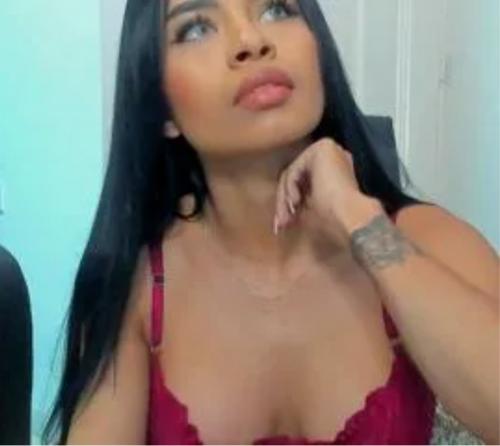 What's the name of this pornstar?