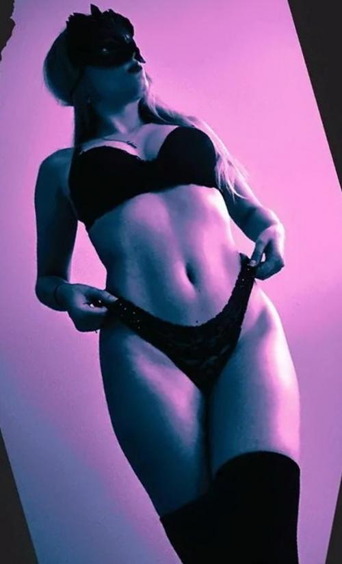 Anyone knows her Onlyfans?