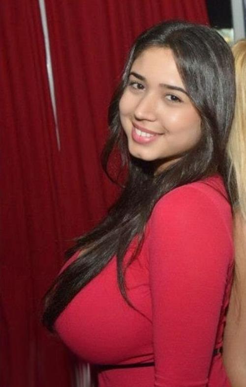 What's the name of this pornstar?