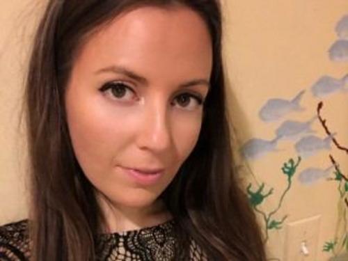 What's the name of this pornstar?