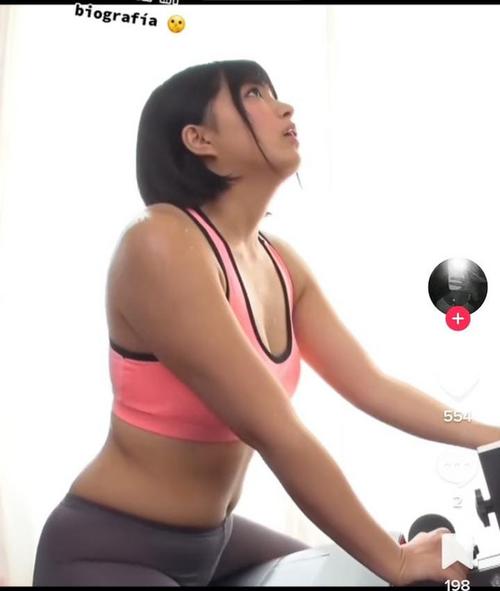 You know her name or vdeo?