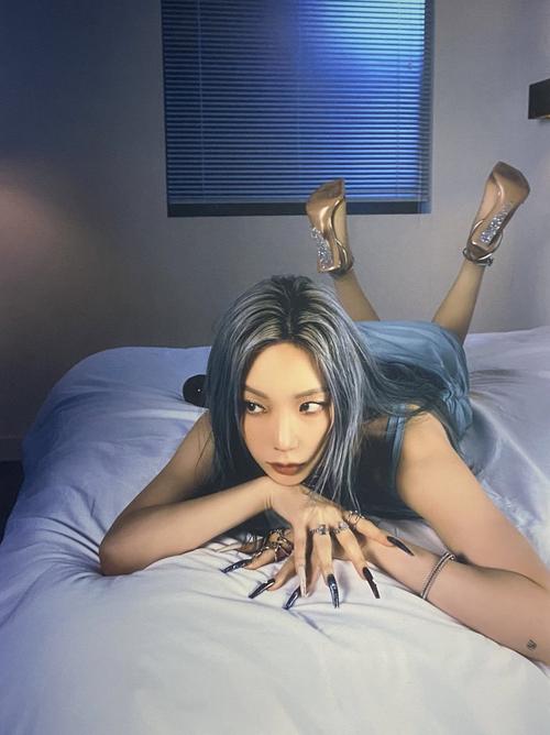 What's the name of this pornstar?