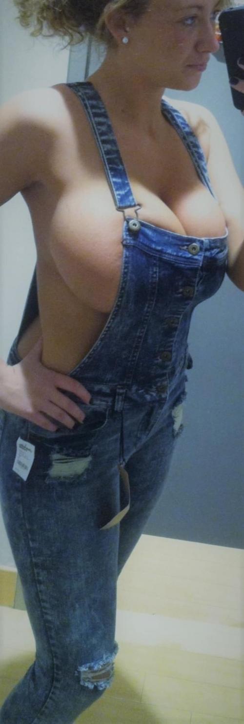 Brianna Wyant: https://www.reddit.com/r/briannawyant/comments/jmy00f/overalls/
