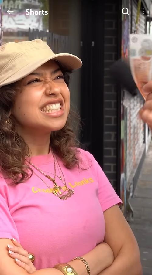 What's the name of this pornstar?