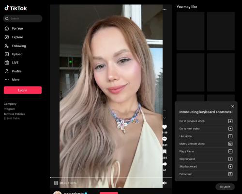 What's the name of this pornstar?