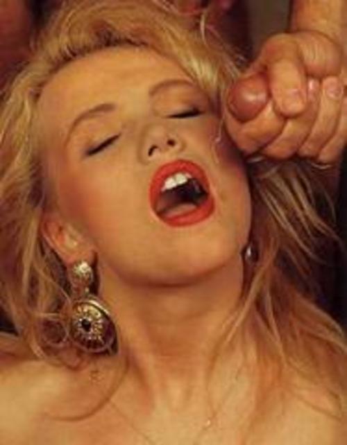 What's the name of this pornstar?