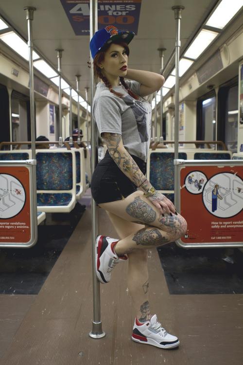 What's the name of this pornstar?