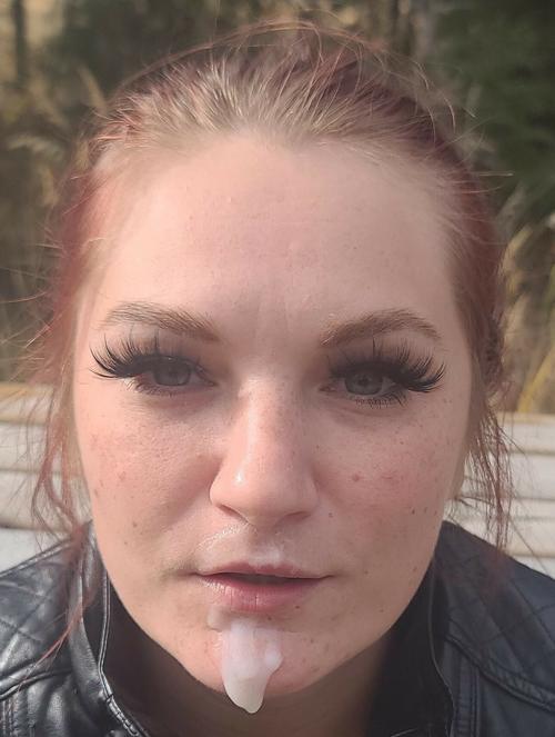 What's the name of this pornstar?