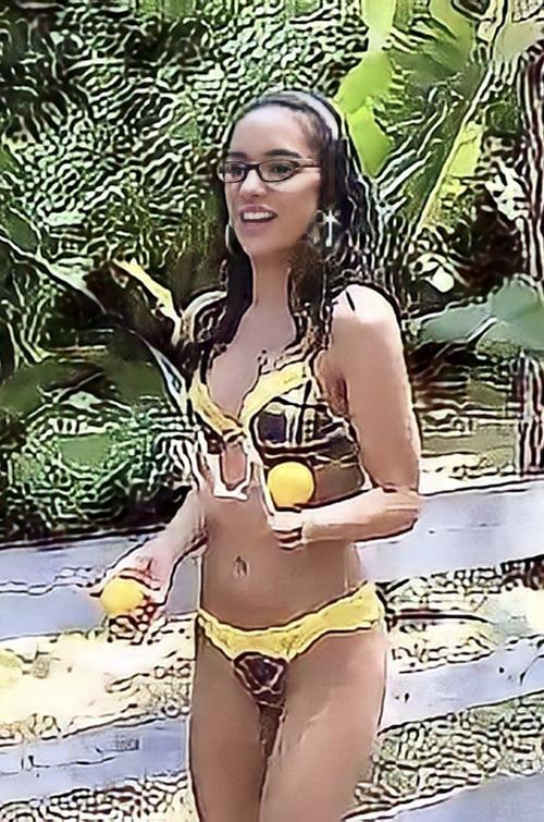 What's the name of this pornstar?