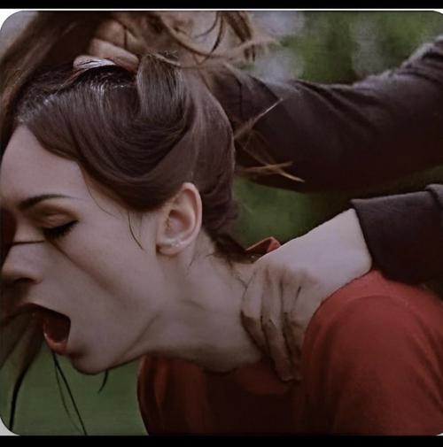 This is Arwen Gold and the scene is called Lucky Hiker