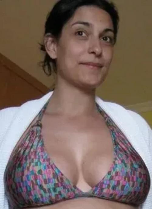 What's the name of this pornstar?