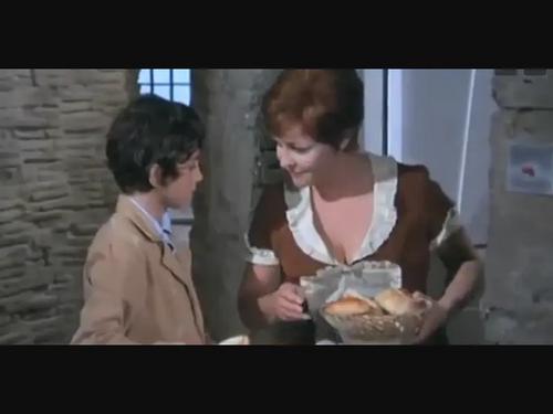 What's the name of this pornstar?