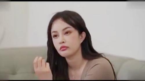 What's the name of this pornstar?