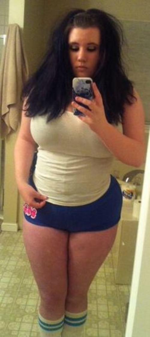 What's the name of this pornstar?