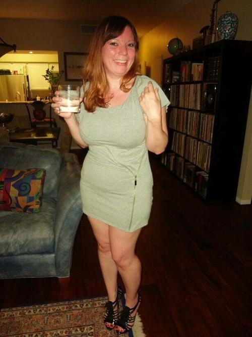 What's the name of this pornstar?