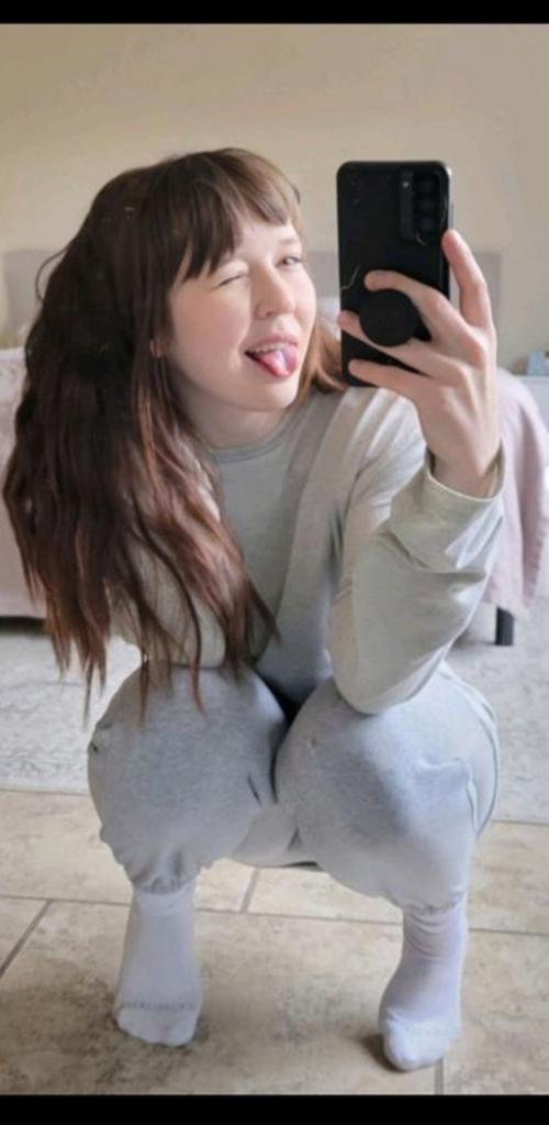 who is she? more pics? PLEASE