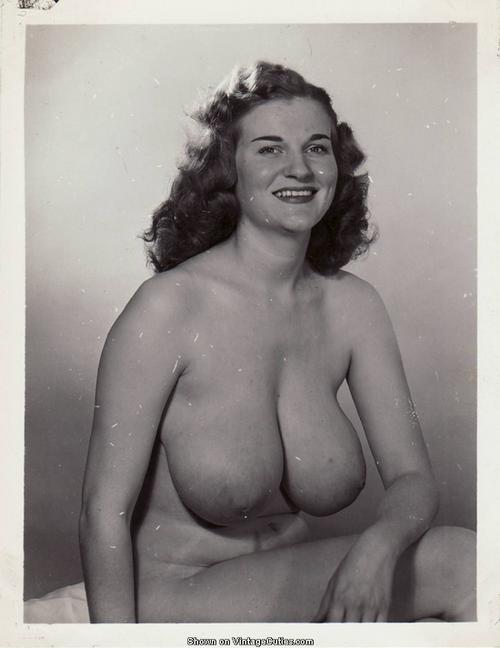 What's the name of this pornstar?