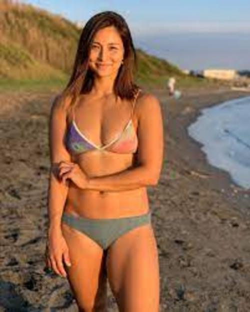 What's the name of this pornstar?