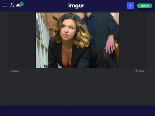 What's the name of this pornstar?