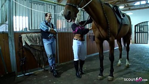 What's the name of this pornstar?