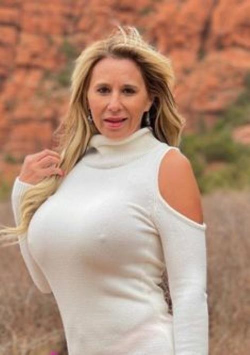 What's the name of this pornstar?