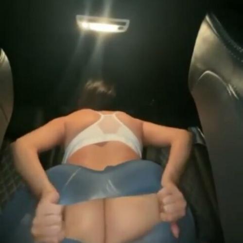 What's the name of this pornstar?