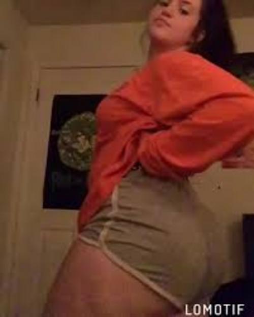 What's the name of this pornstar?