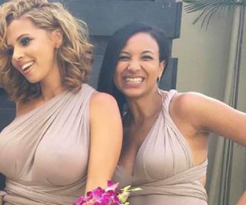 whos the girl on the left?